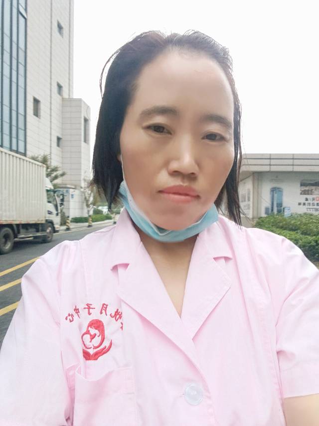 刘阿姨照片