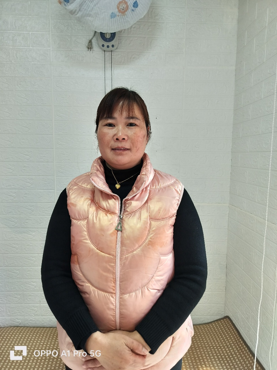阿姨照片