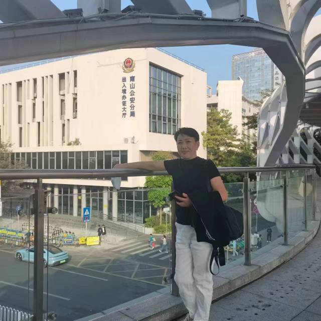 一阿姨照片