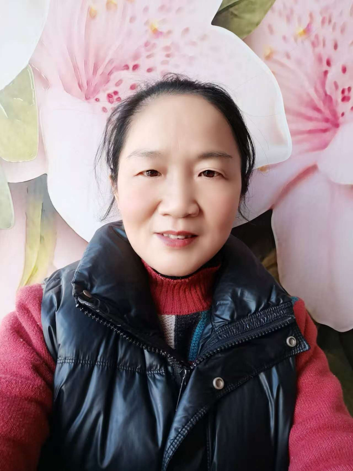 阿姨资料照片