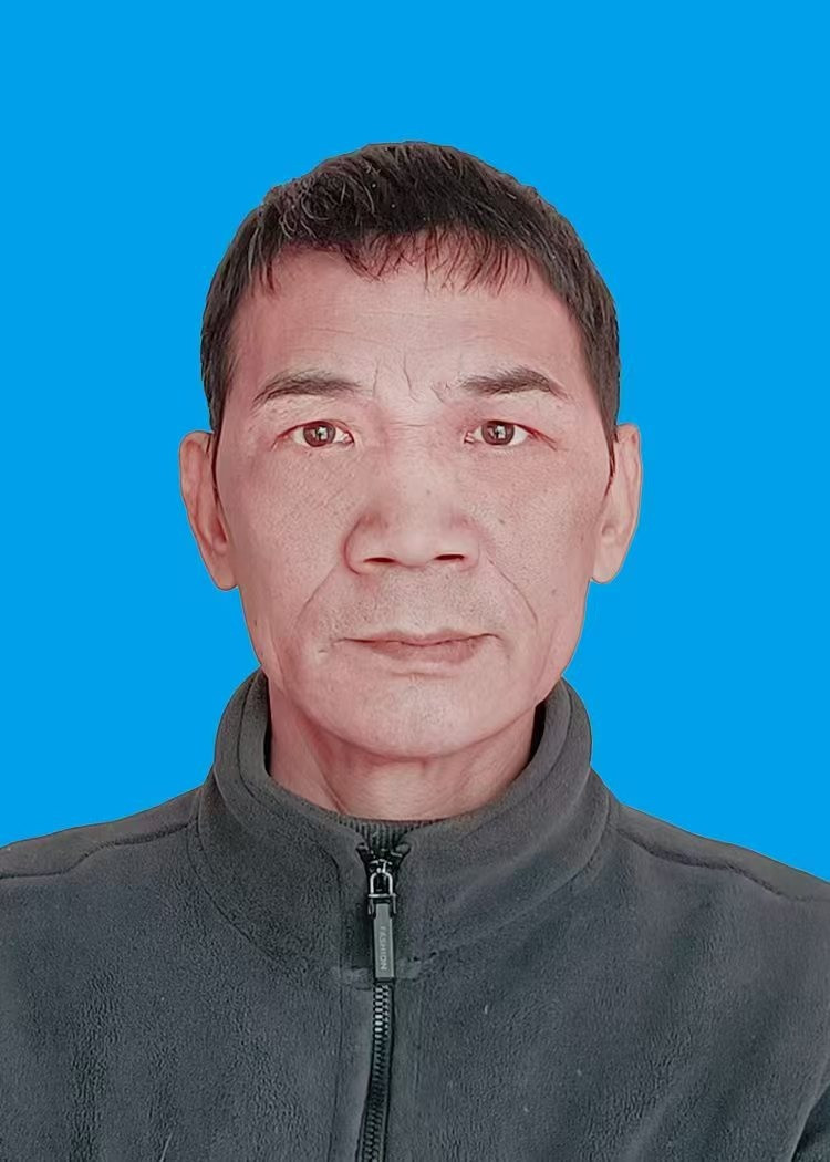 阿姨照片