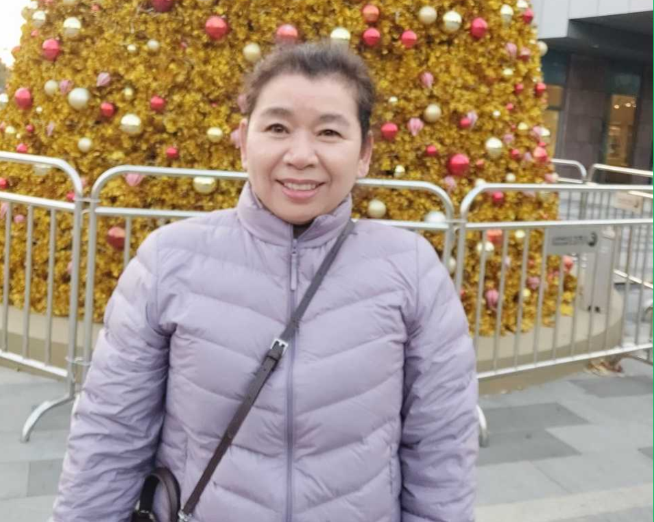 于护工照片