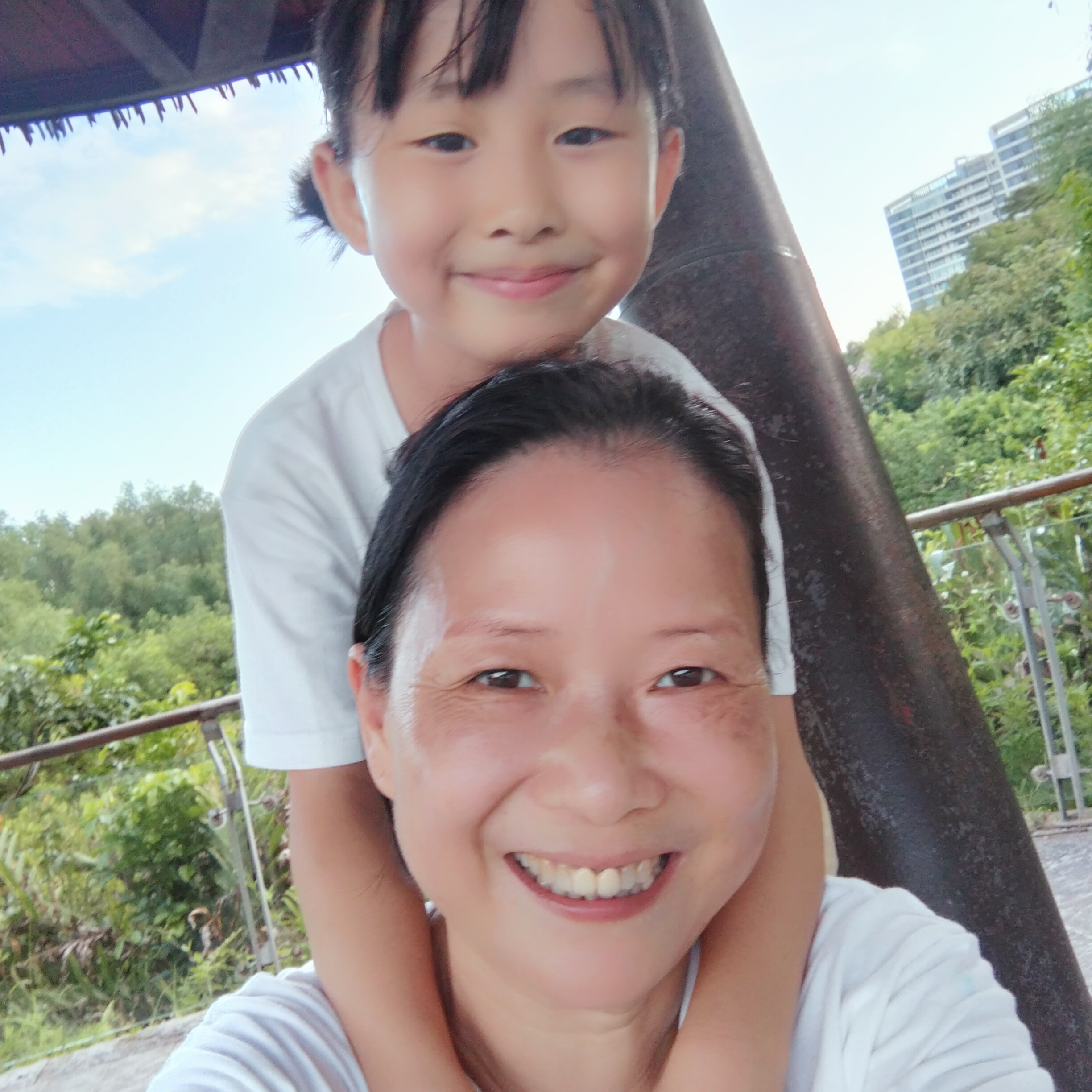 李阿姨照片