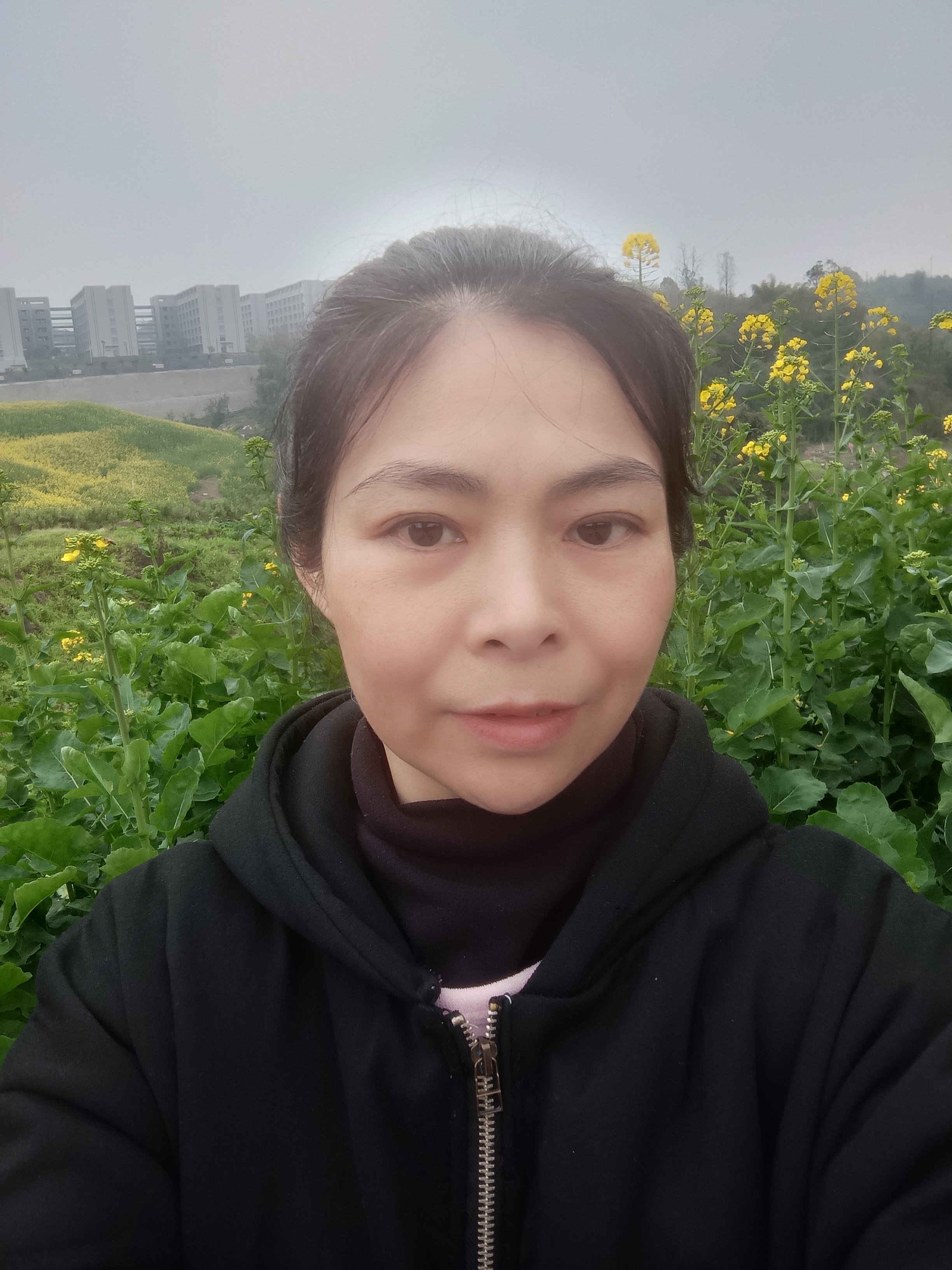周护工照片