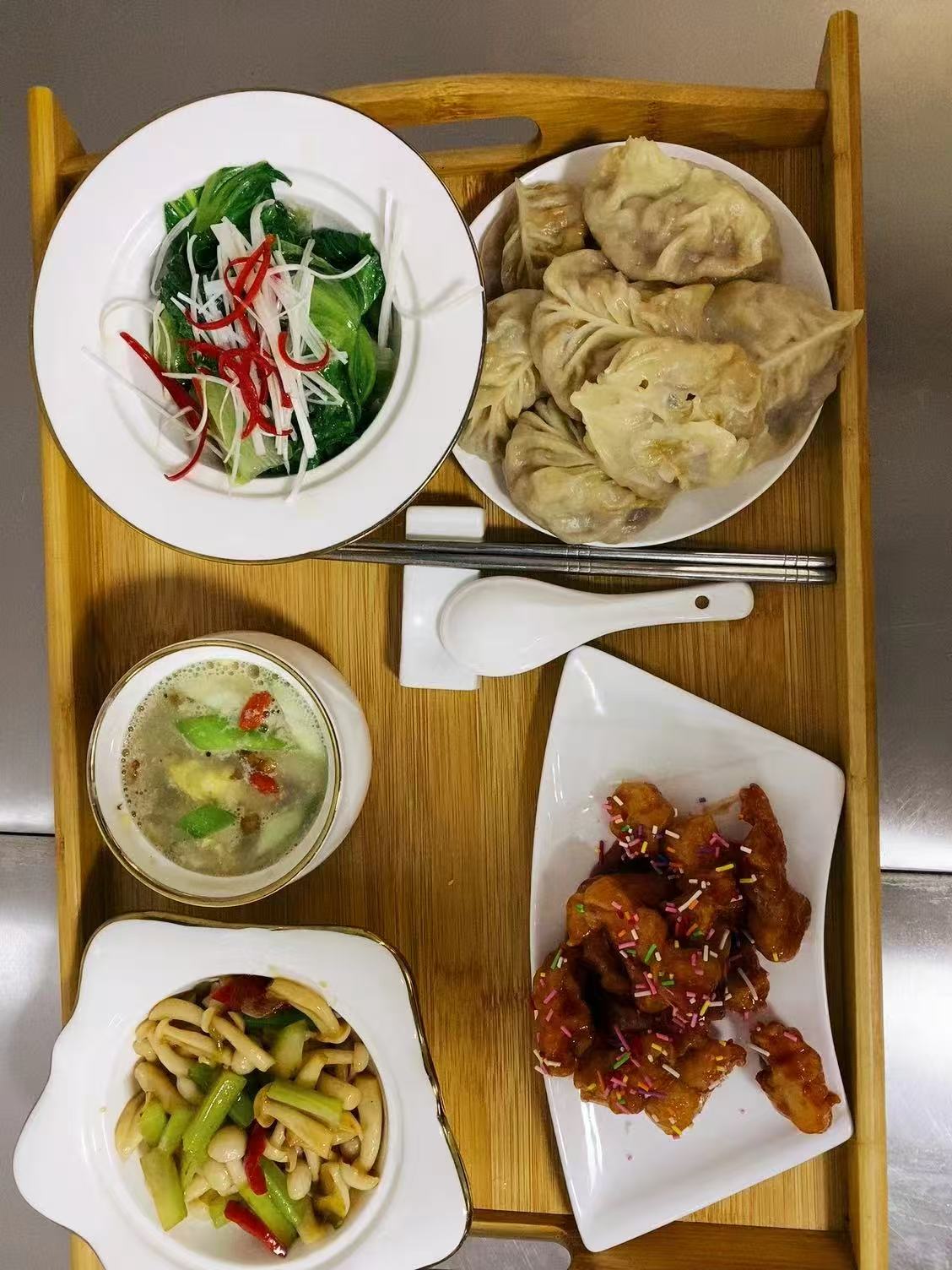 谷阿姨照片