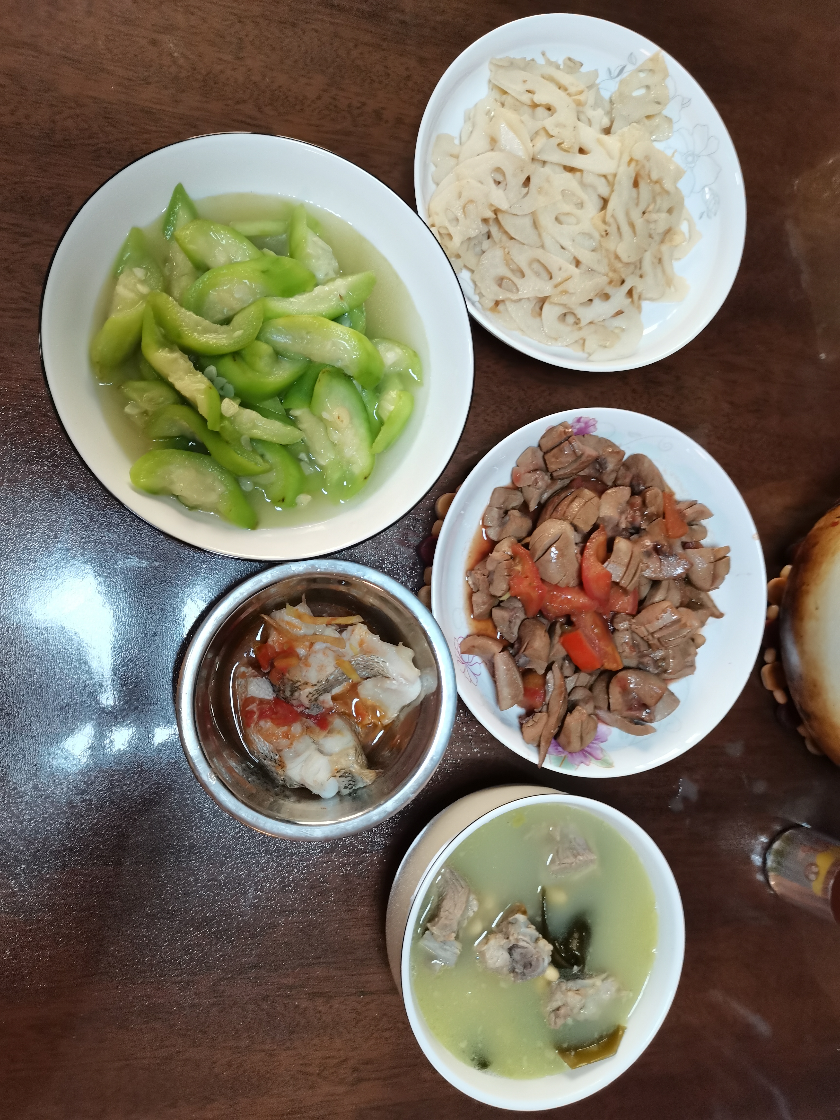 陆阿姨照片