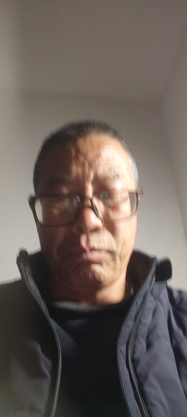 何护工照片