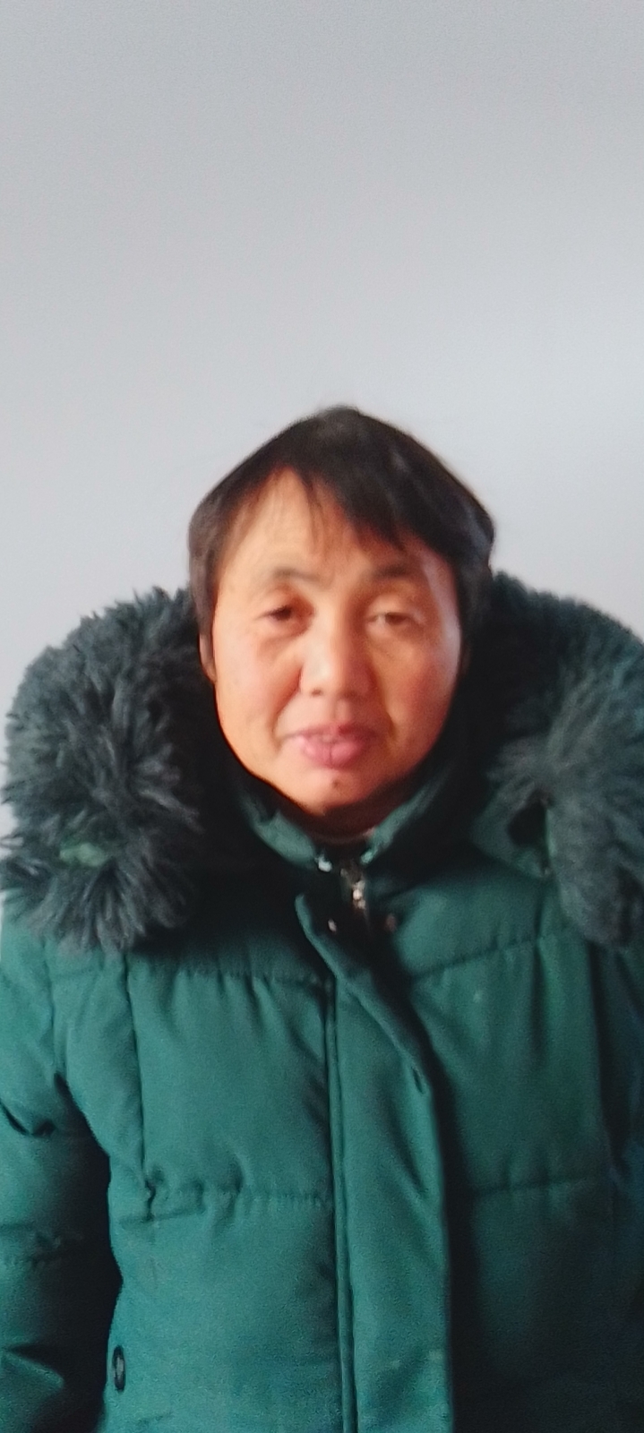 鲁护工照片