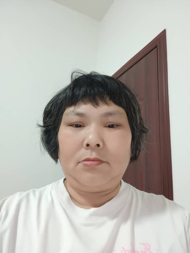 刘阿姨照片