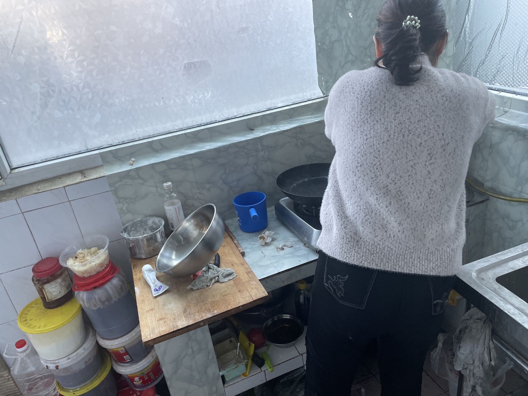 雷阿姨照片