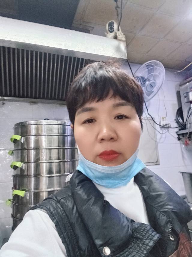 曹阿姨照片