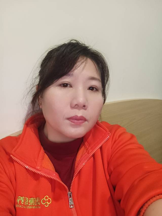 陈阿姨照片