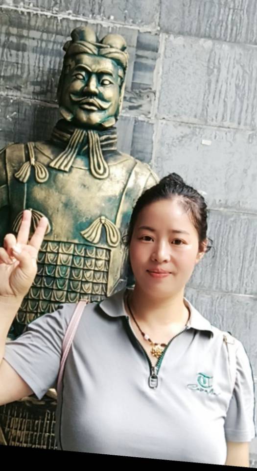 卞阿姨照片