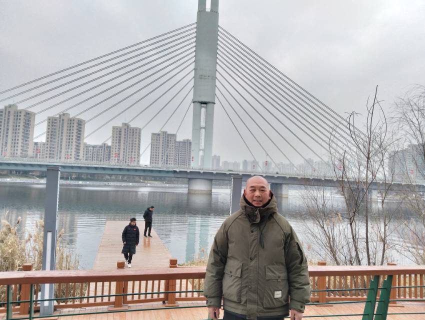 杨护工照片
