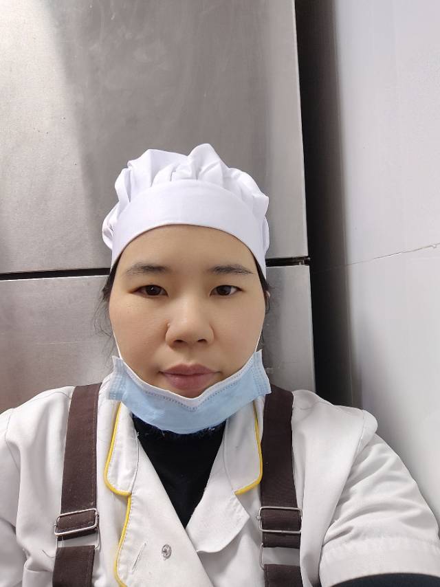 李阿姨照片