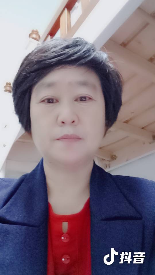 阿姨资料照片