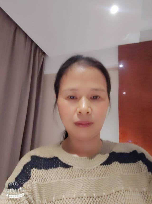 阿姨资料照片