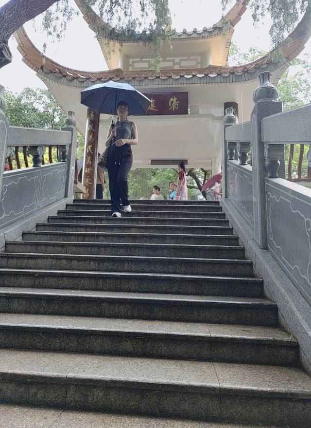 刘阿姨照片