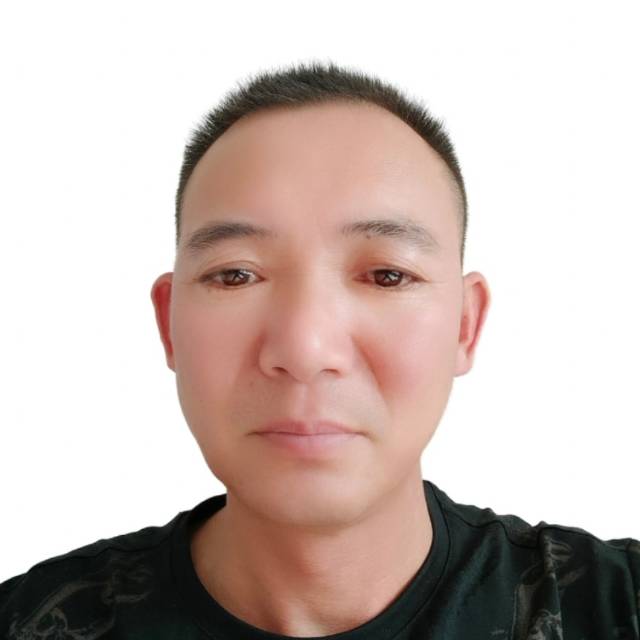 崔护工照片