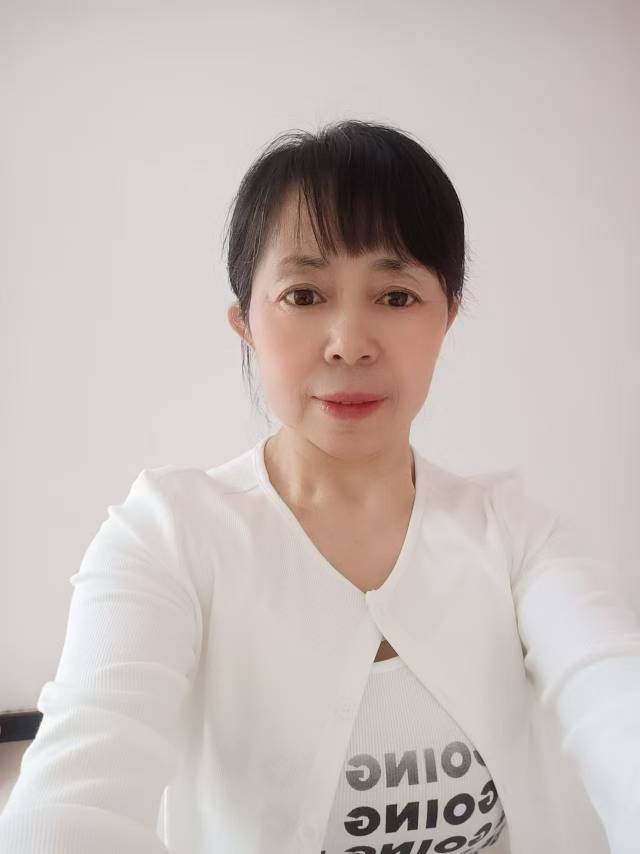 陈阿姨照片