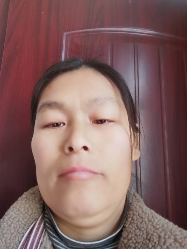 阿姨资料照片