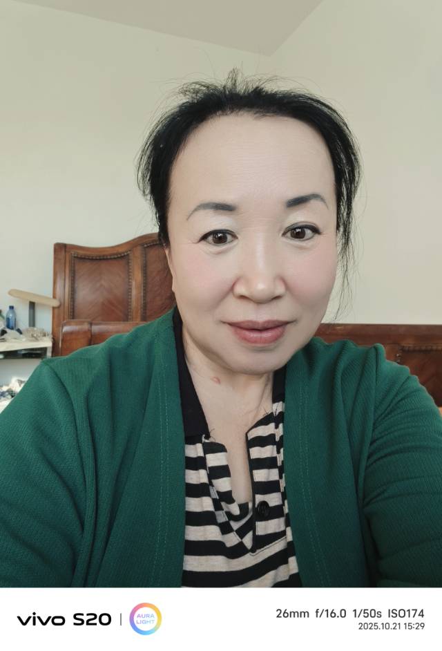 李阿姨照片