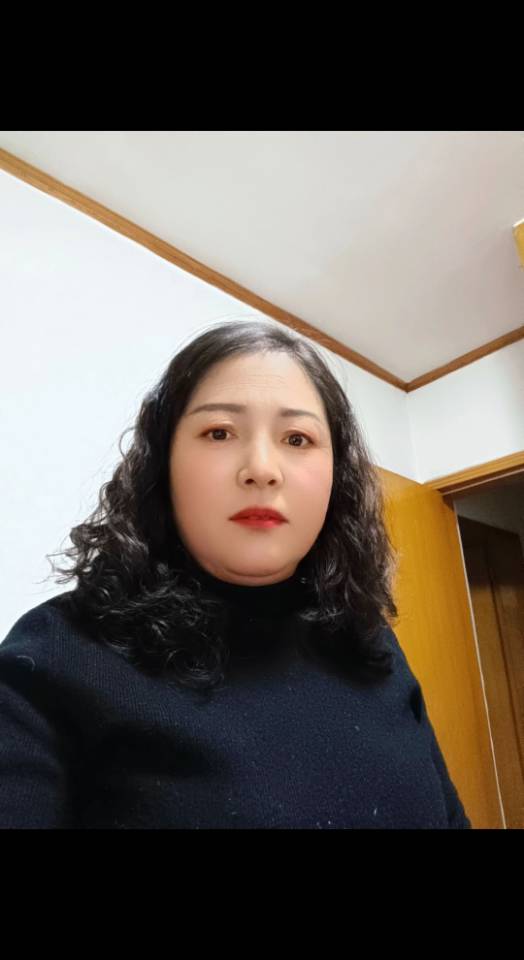阿姨资料照片