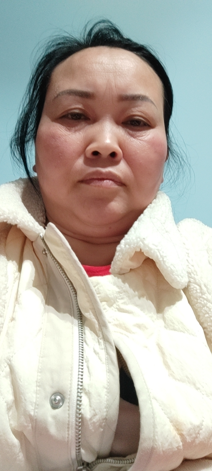 阿姨资料照片