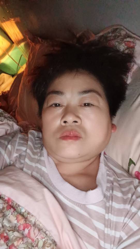 蒋护工照片