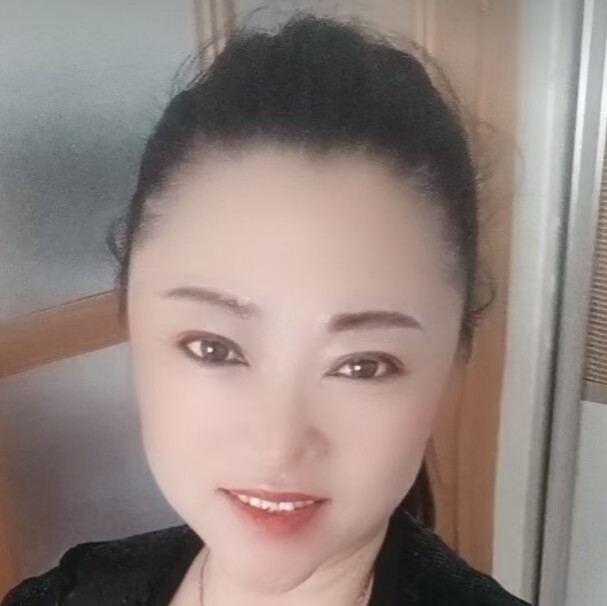 阿姨资料照片