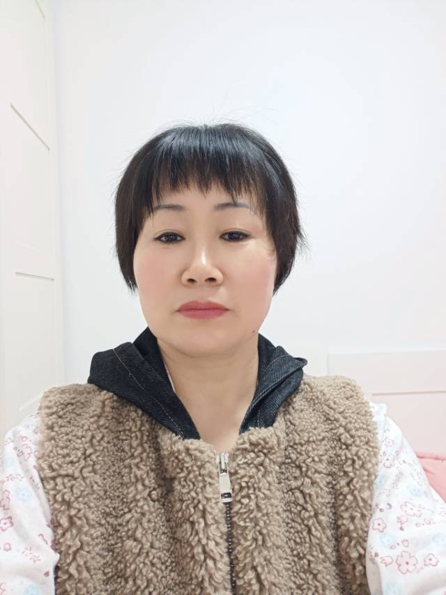 施阿姨照片