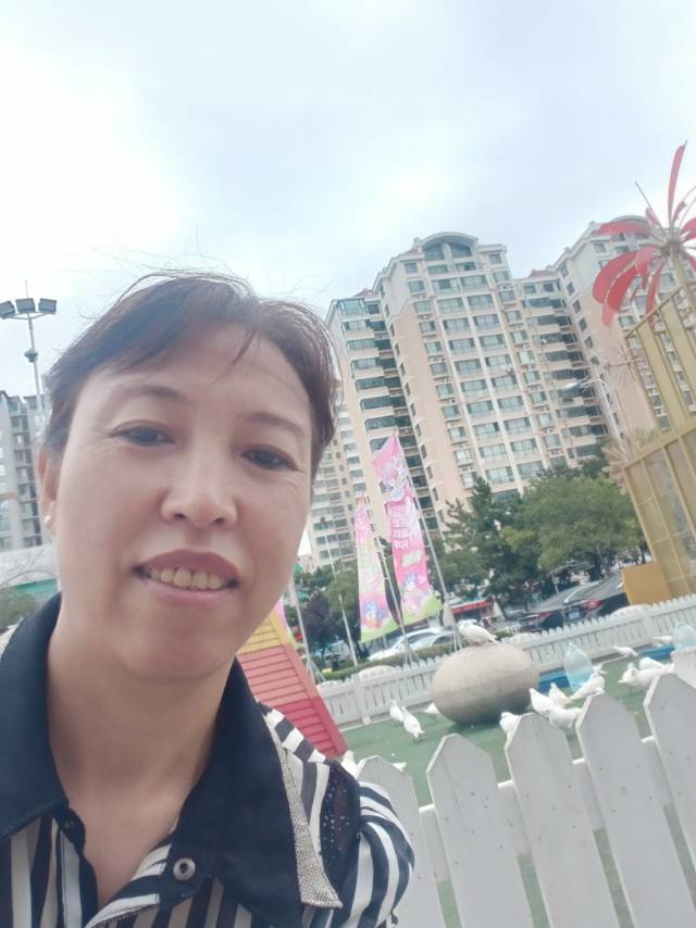 卢阿姨照片