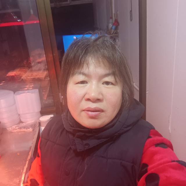 侯阿姨照片