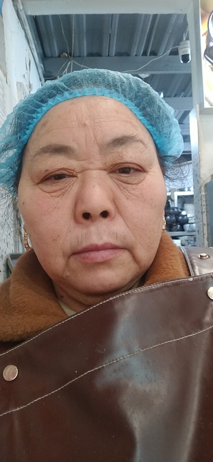 谢阿姨照片