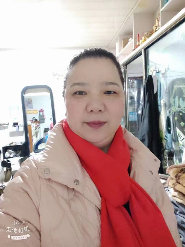 李阿姨照片