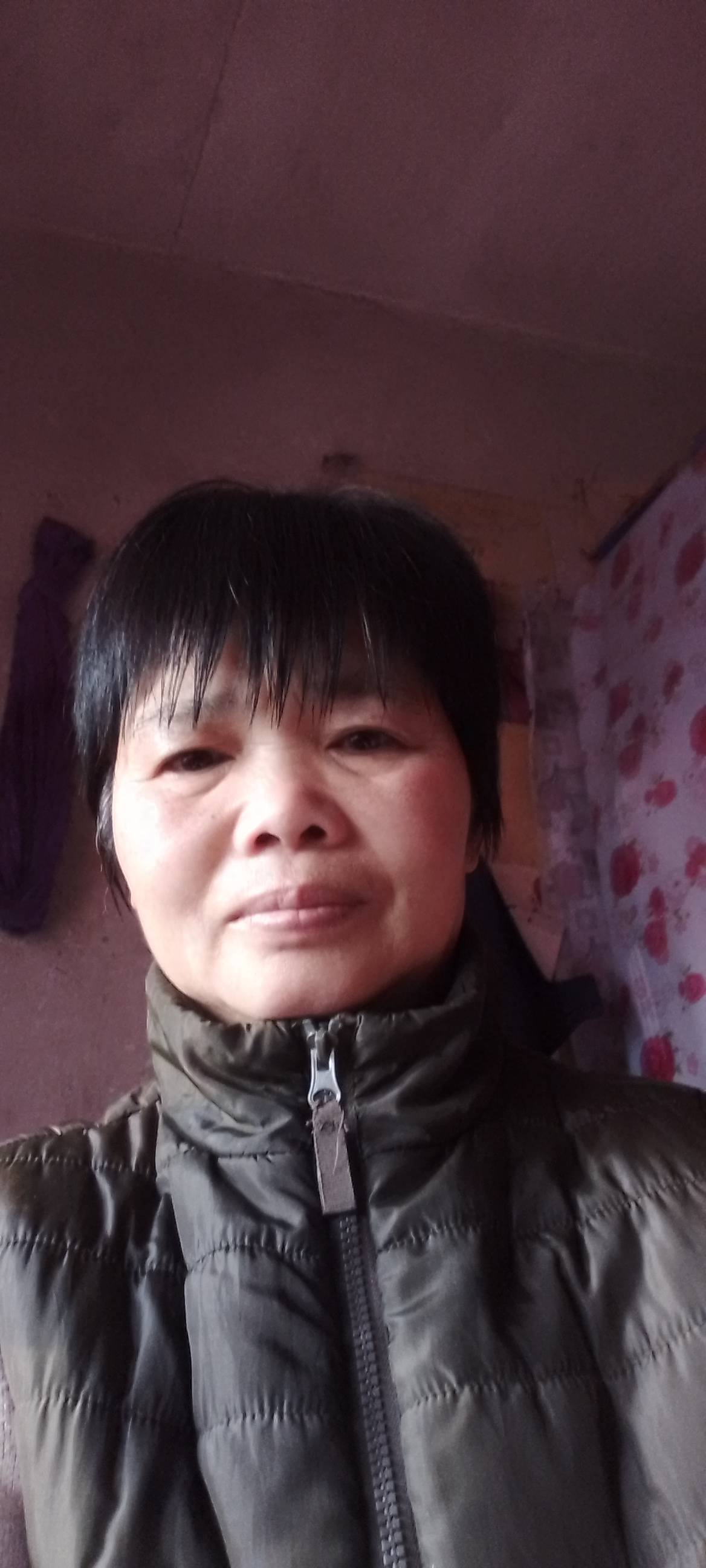 黄阿姨照片