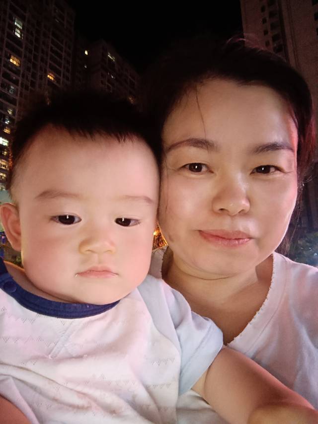 赵阿姨照片
