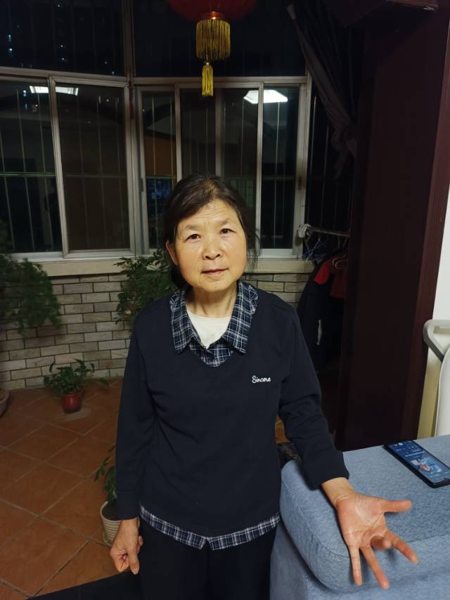 李护工照片