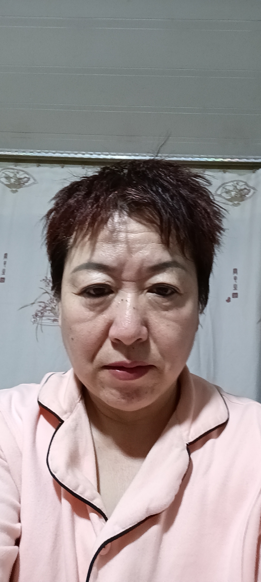 孟护工照片