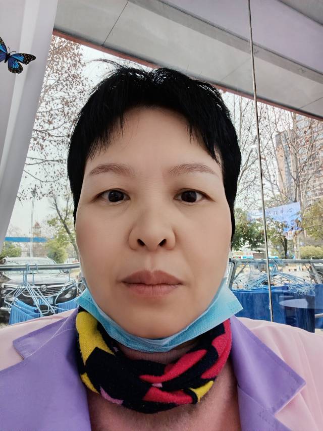 阿姨资料照片