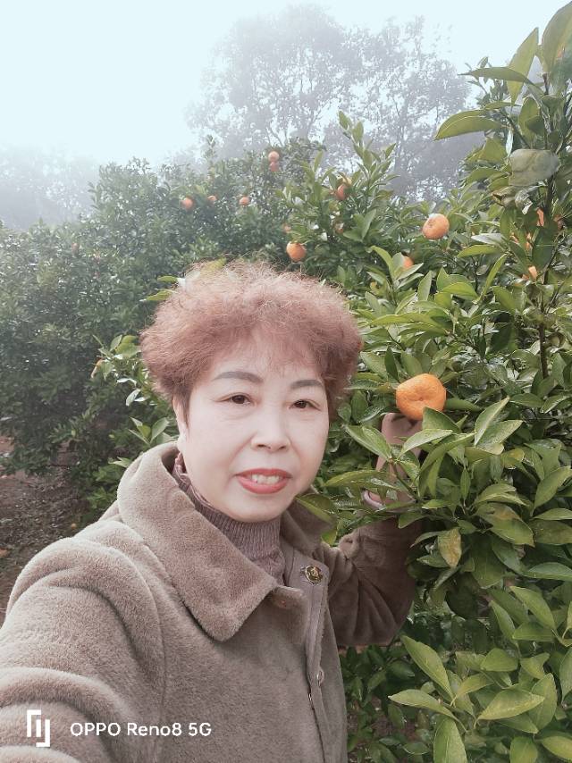 邓护工照片