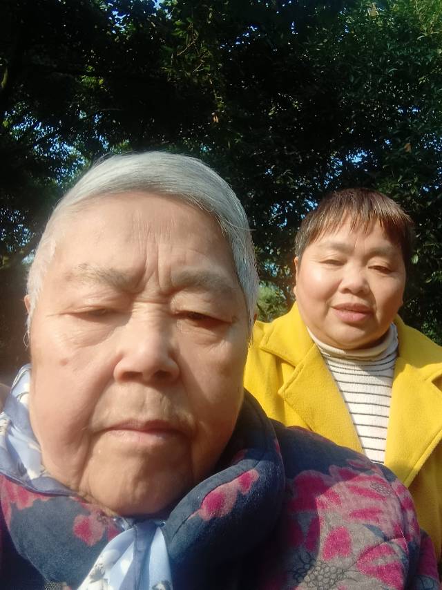 王阿姨照片