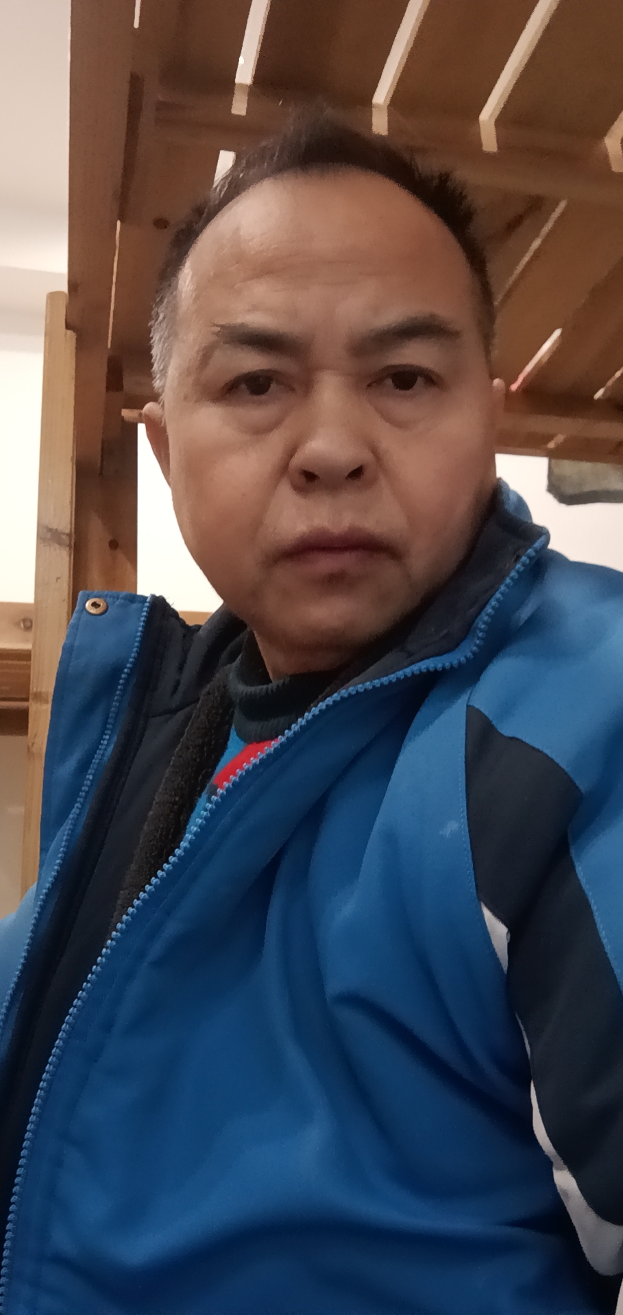 蔡护工照片