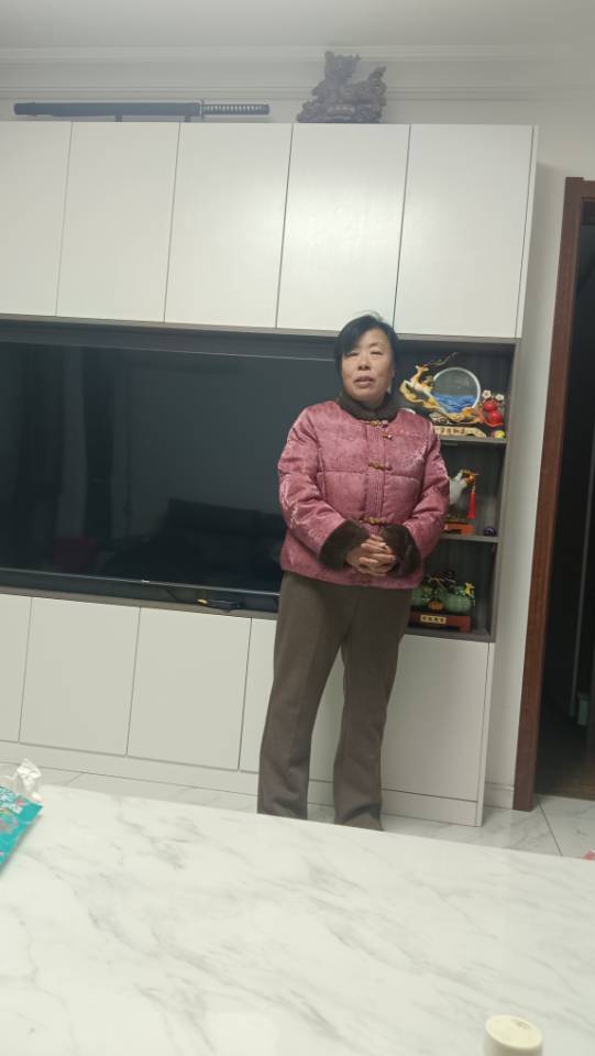 谭护工照片