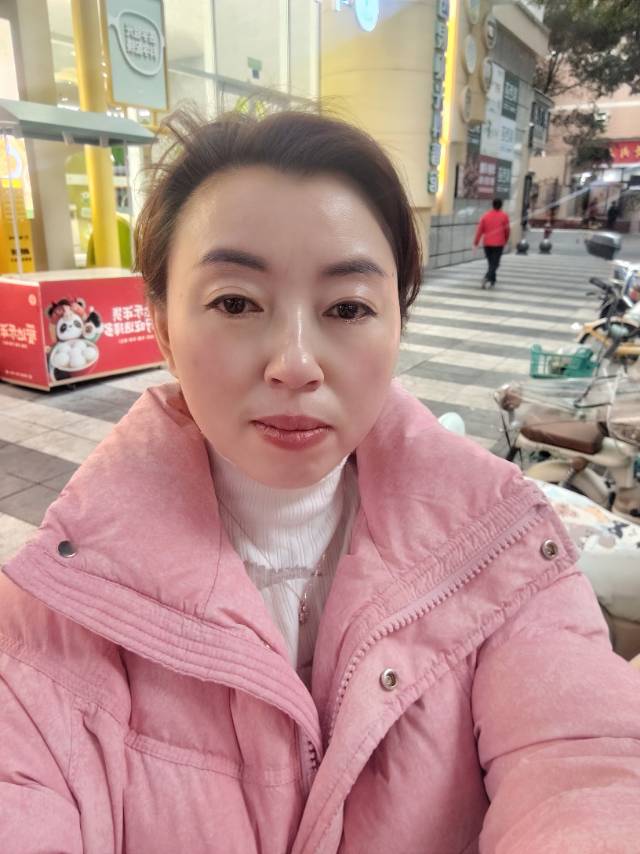 汤阿姨照片