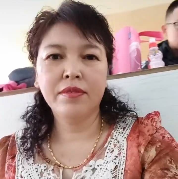 杨阿姨照片