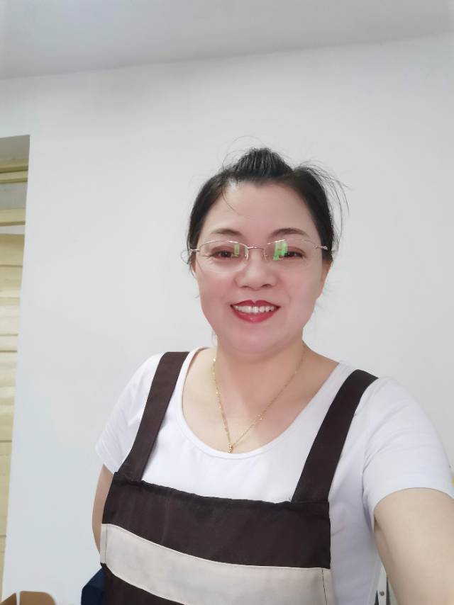 崔阿姨照片