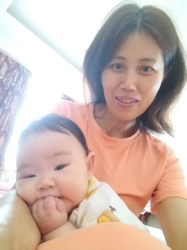 许阿姨照片