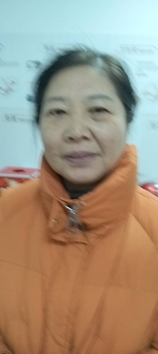 阿姨资料照片