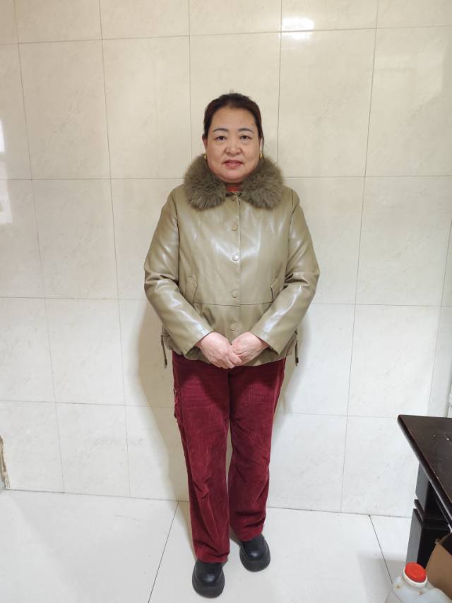 罗阿姨照片